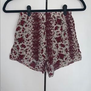 Brandy Melville flowy shorts